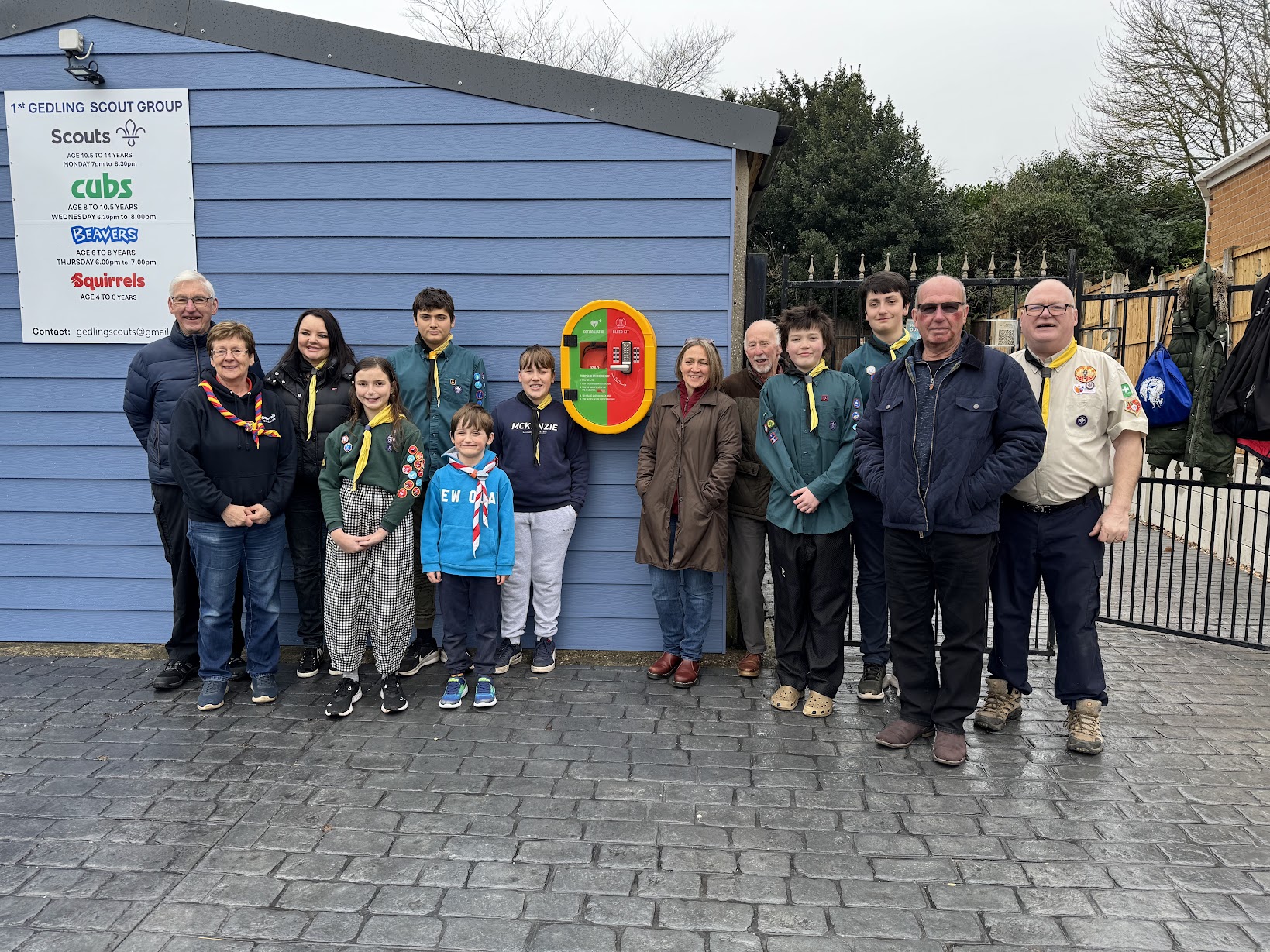 Carlton Rotary Defibrilator and Bleed Kit Carlton Rotary Defibrilator and Bleed Kit